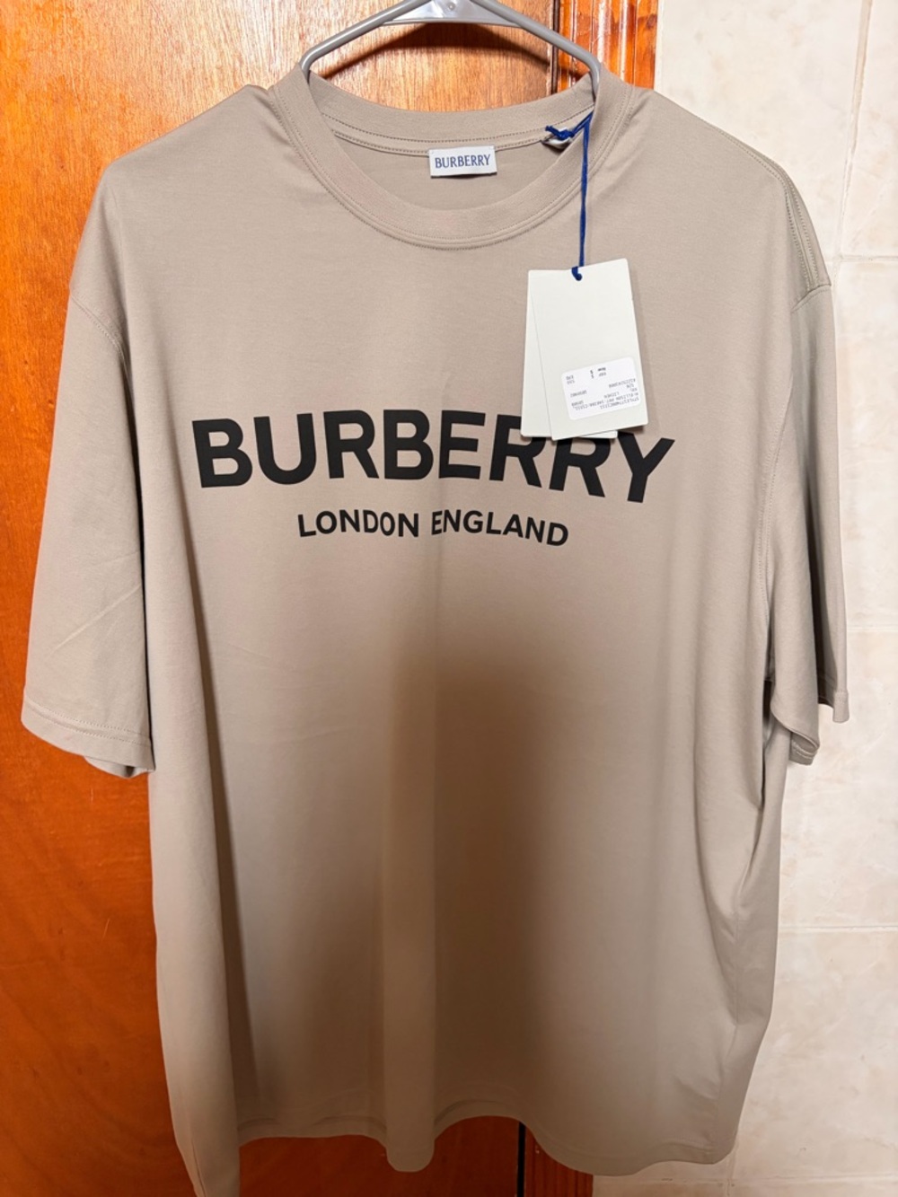 Brand new burberry tshirt